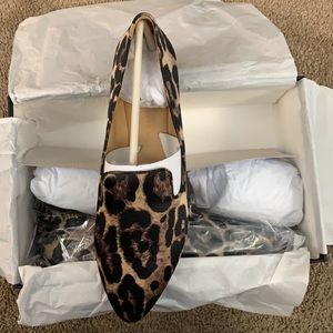 New Veronica Bears Griffin Satin Leopard Women’s